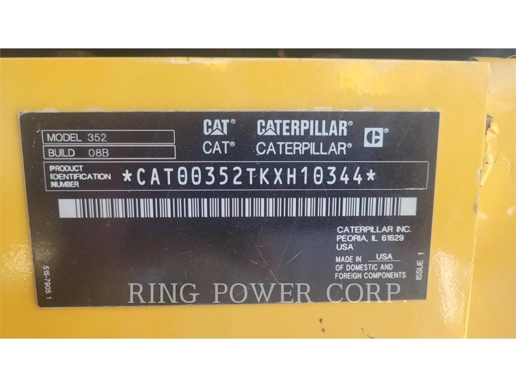 CAT 352-08 Pásové rýpadlá