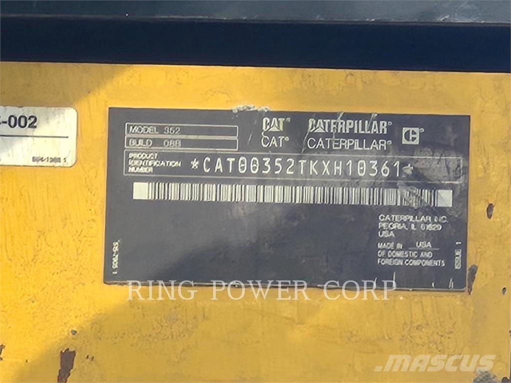 CAT 352-08 Pásové rýpadlá