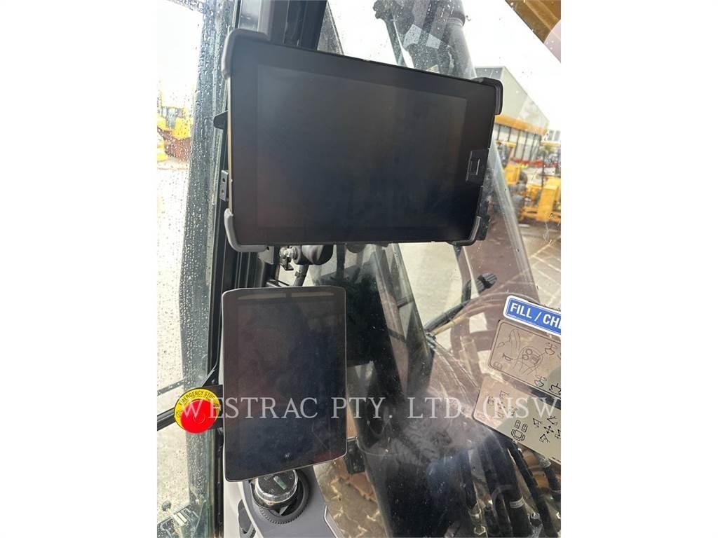 CAT 352-08VG Pásové rýpadlá