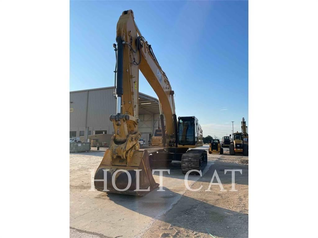 CAT 352 11 Pásové rýpadlá