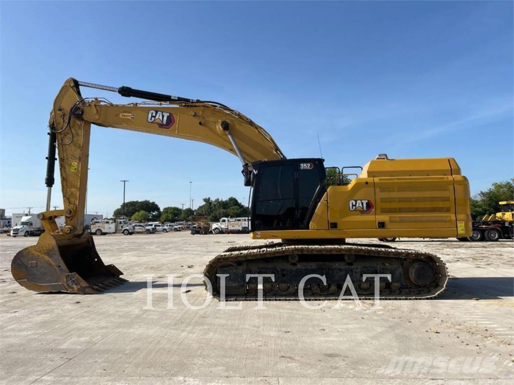 CAT 352 11 Pásové rýpadlá