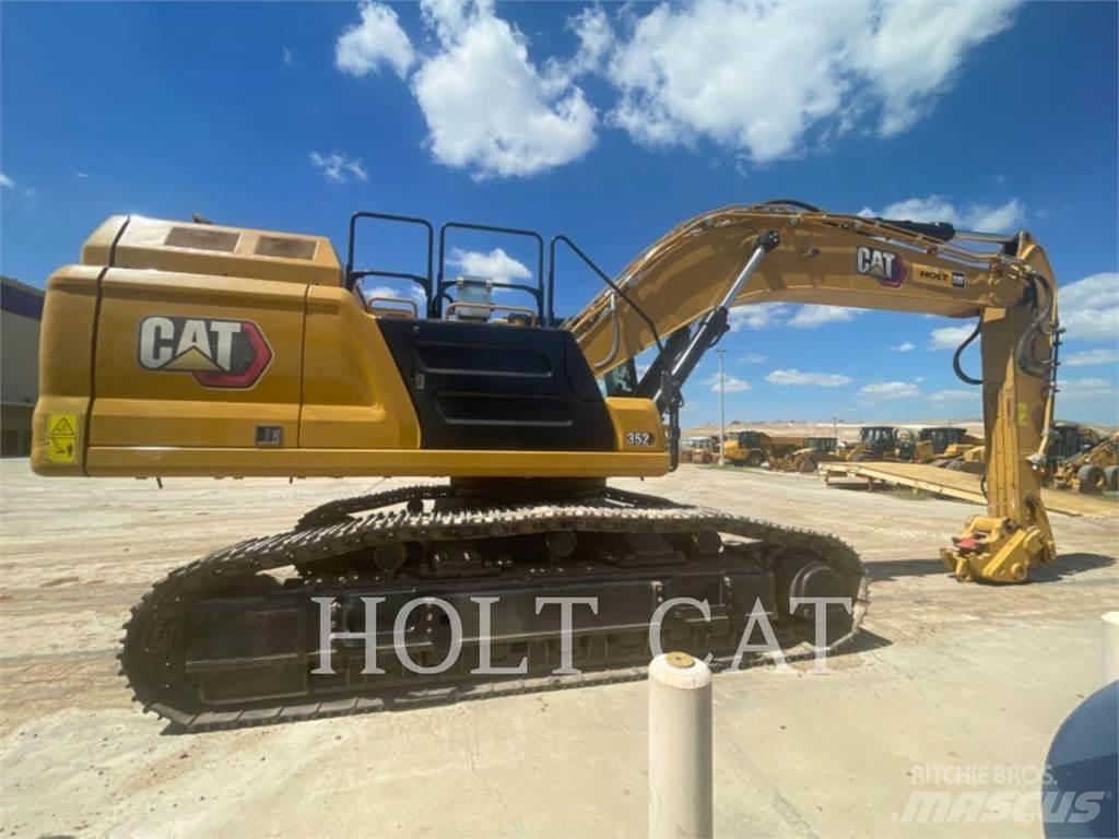 CAT 352 11 TC Pásové rýpadlá