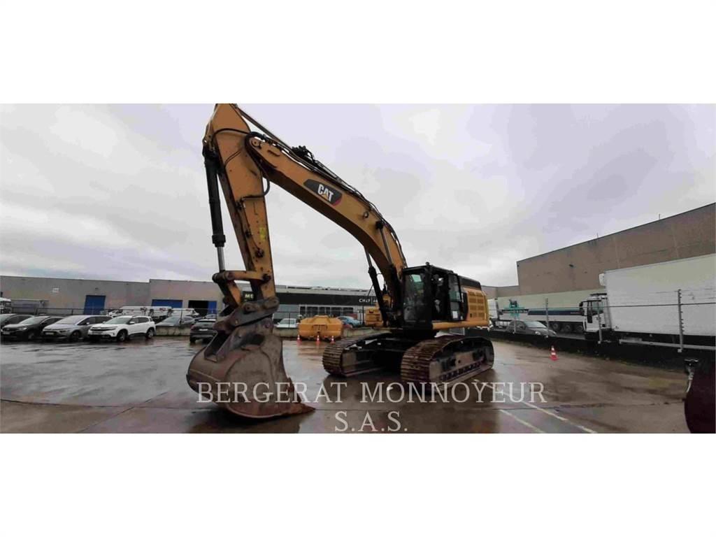 CAT 352F Pásové rýpadlá
