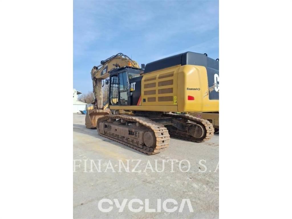 CAT 352FL Pásové rýpadlá