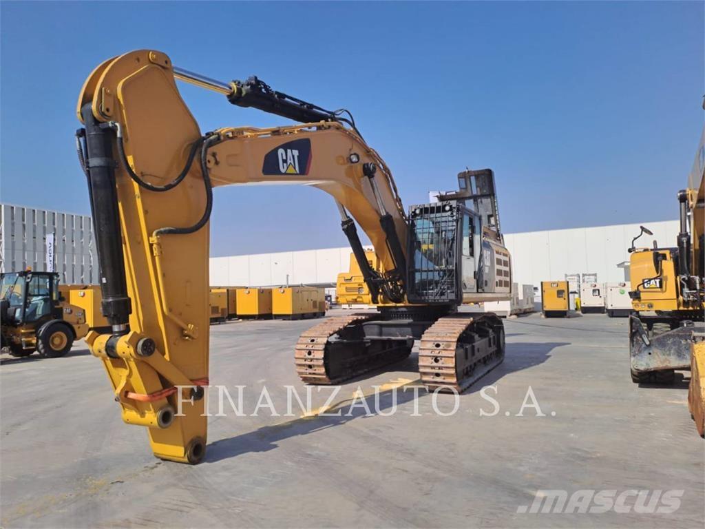 CAT 352FL Pásové rýpadlá