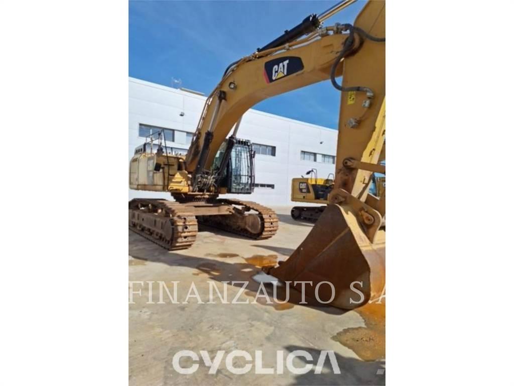 CAT 352FL Pásové rýpadlá