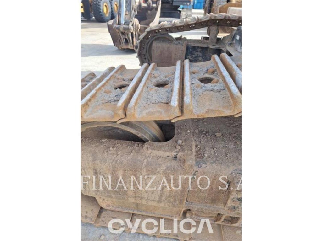CAT 352FL Pásové rýpadlá