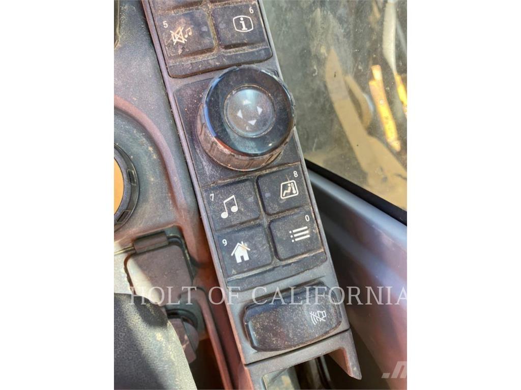 CAT 352VG 3W Pásové rýpadlá