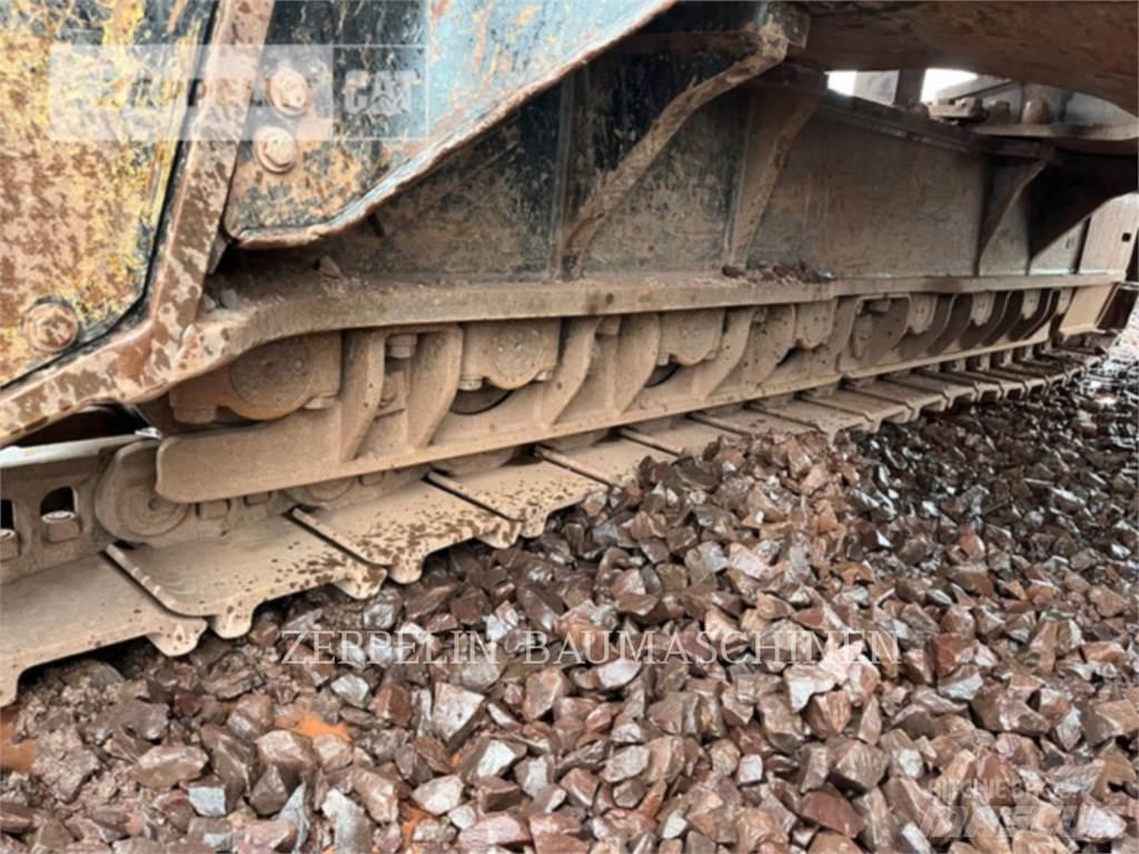 CAT 374FL Pásové rýpadlá