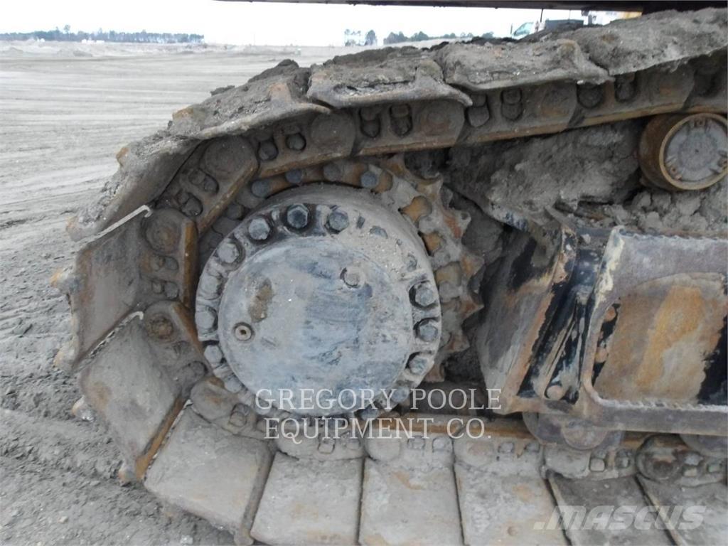 CAT 374FL Pásové rýpadlá