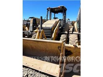 CAT 415F2IL Kolesové nakladače