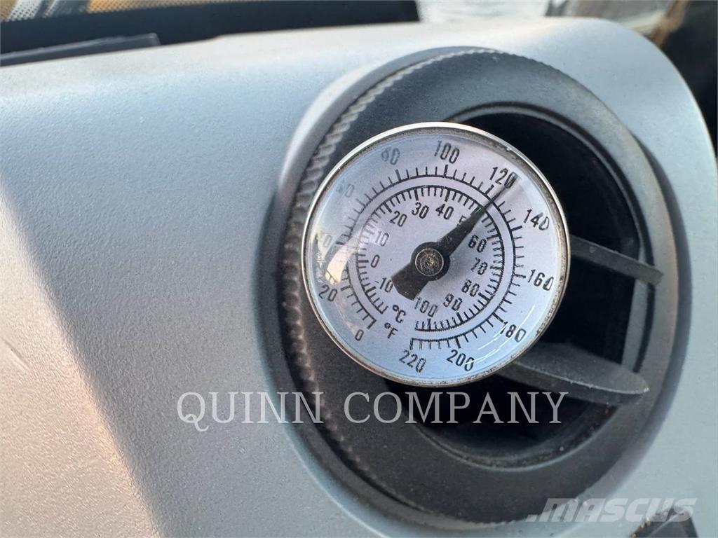 CAT 420-07 Rýpadlo-nakladače