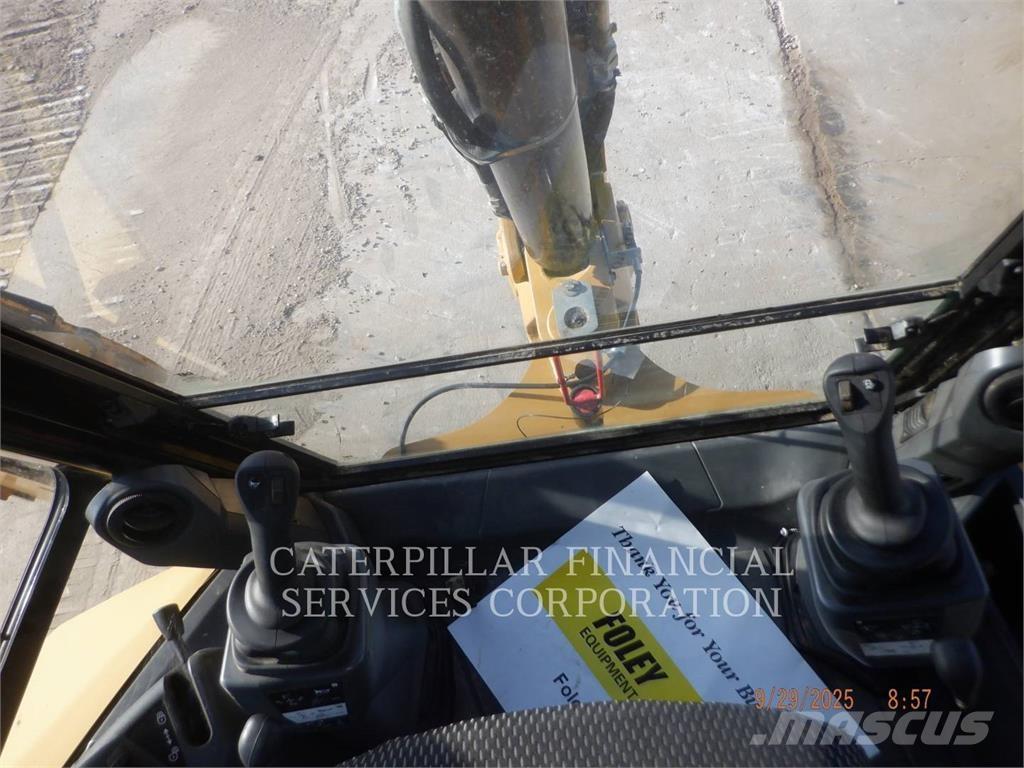 CAT 420-07 Rýpadlo-nakladače