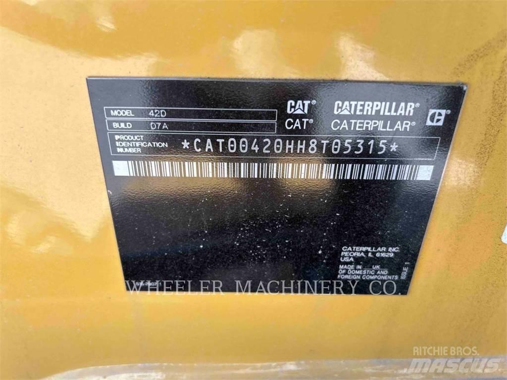 CAT 420 CF Rýpadlo-nakladače