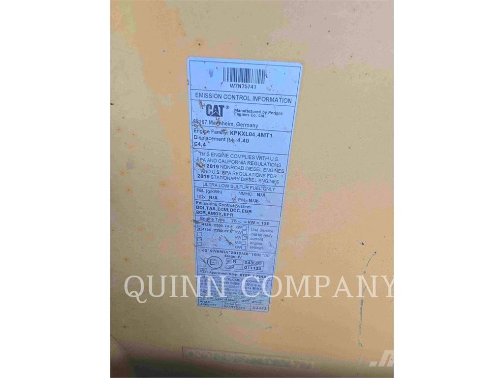 CAT 420F2 Rýpadlo-nakladače