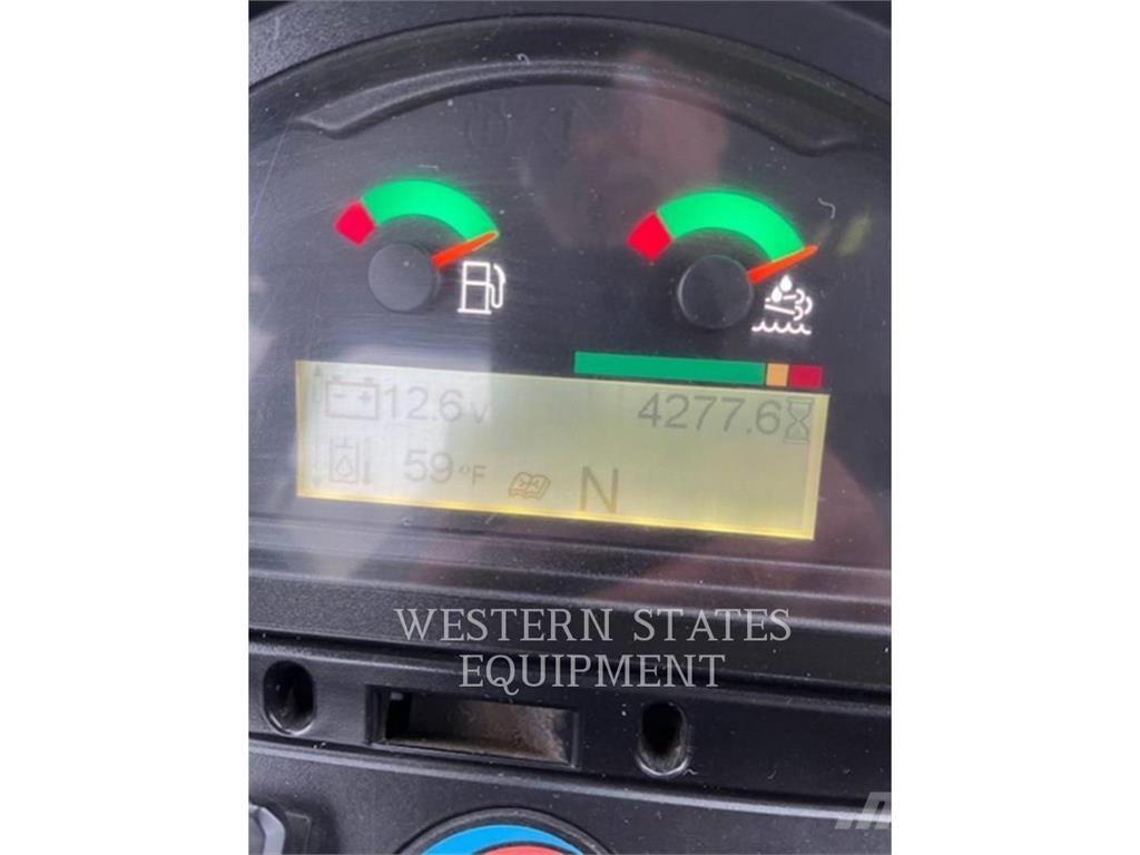 CAT 420F2 Rýpadlo-nakladače