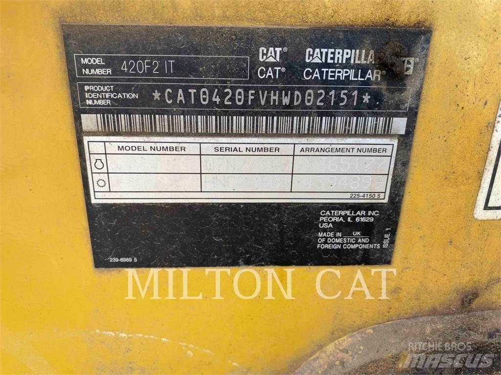 CAT 420F2 IT Rýpadlo-nakladače