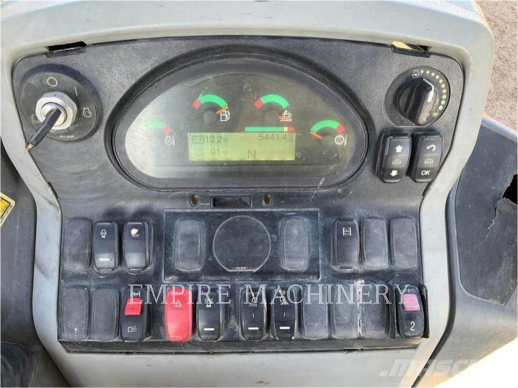 CAT 420F24EOIP Rýpadlo-nakladače