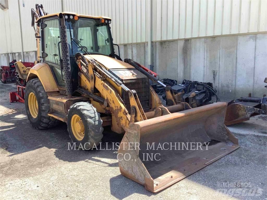 CAT 420F2IT Rýpadlo-nakladače