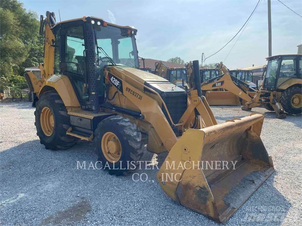 CAT 420F2ST Rýpadlo-nakladače