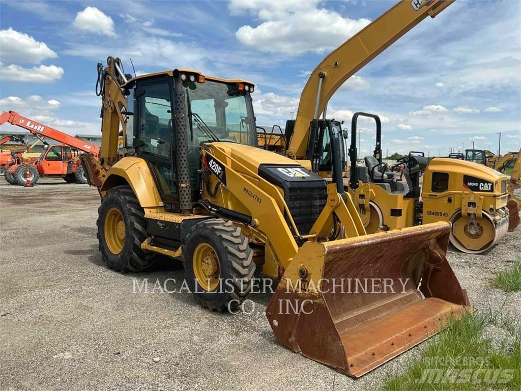 CAT 420F2ST Rýpadlo-nakladače