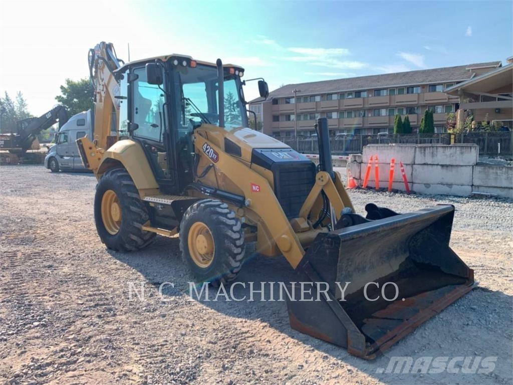 CAT 420XE Rýpadlo-nakladače