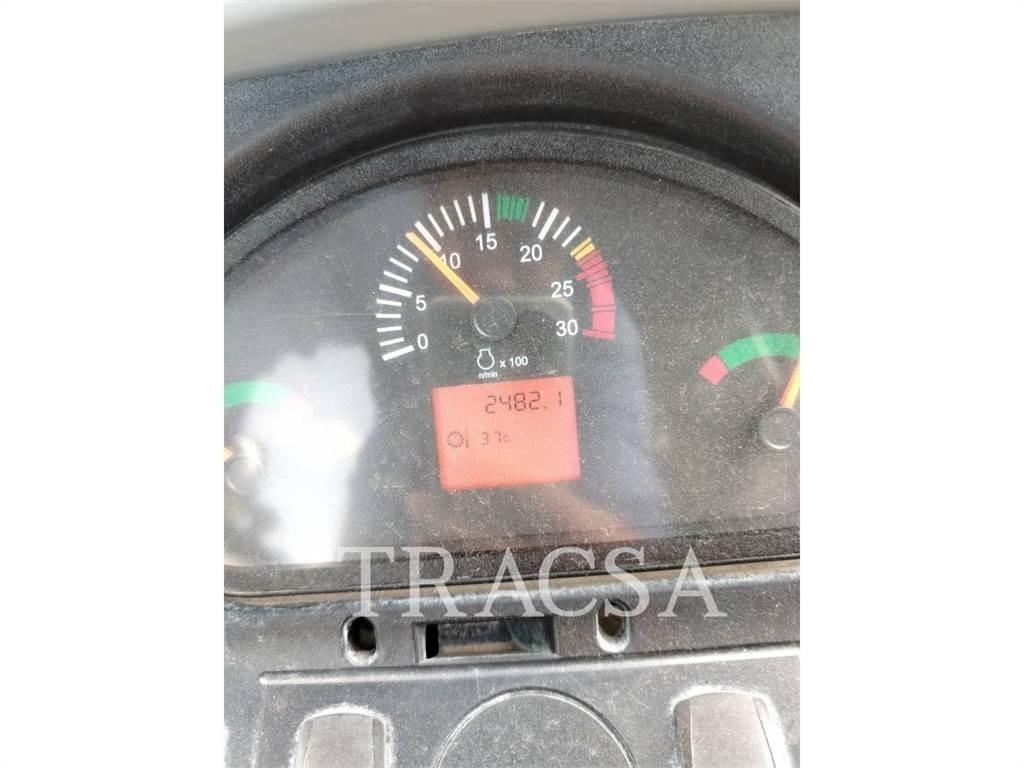 CAT 426 F 2 Rýpadlo-nakladače