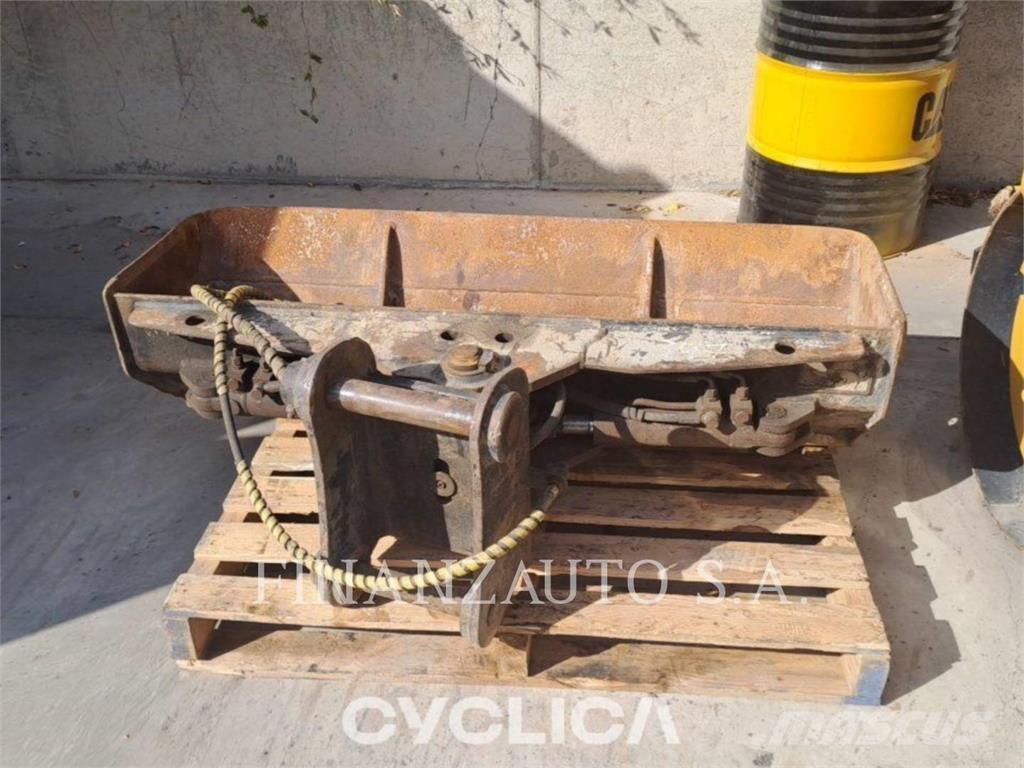 CAT 434F Rýpadlo-nakladače