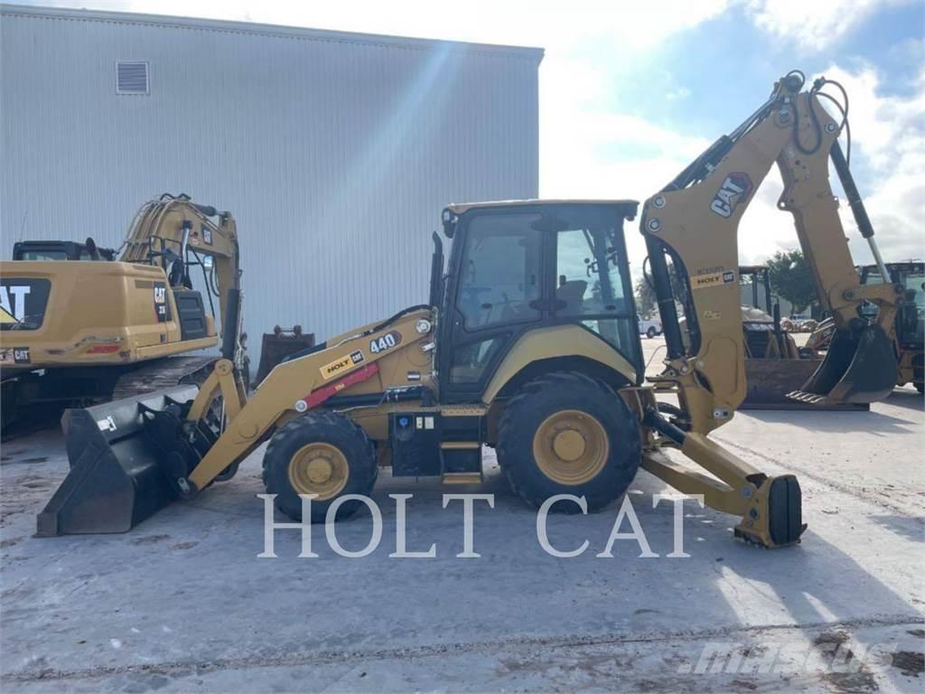 CAT 440 C4E Rýpadlo-nakladače