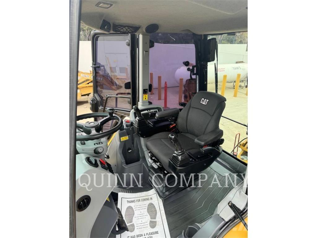 CAT 450 Rýpadlo-nakladače