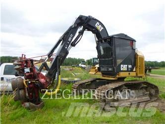 CAT 501HD Lesné traktory
