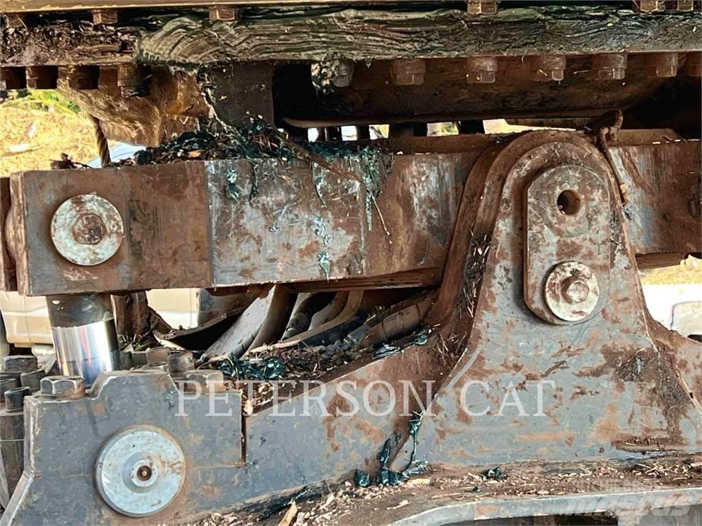 CAT 522B Stínacie harvestory