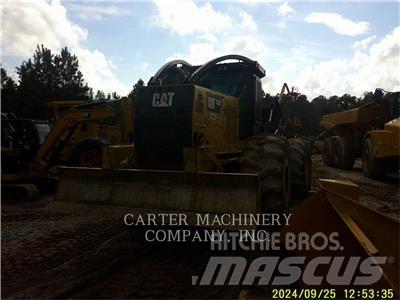 CAT 525D Skiddery
