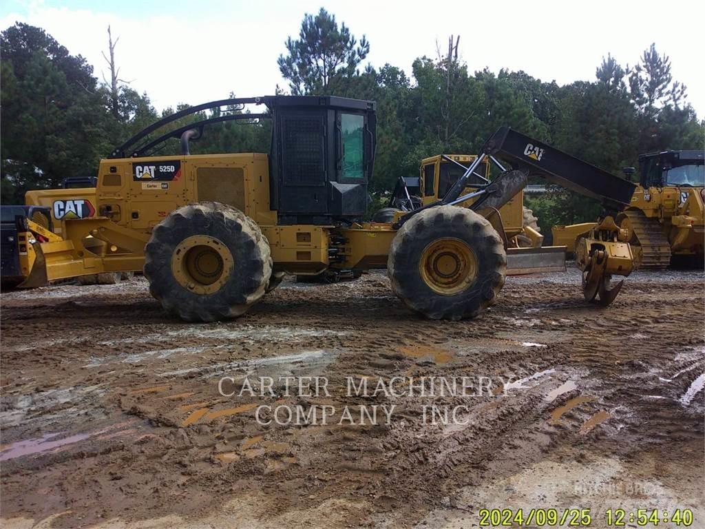 CAT 525D Skiddery