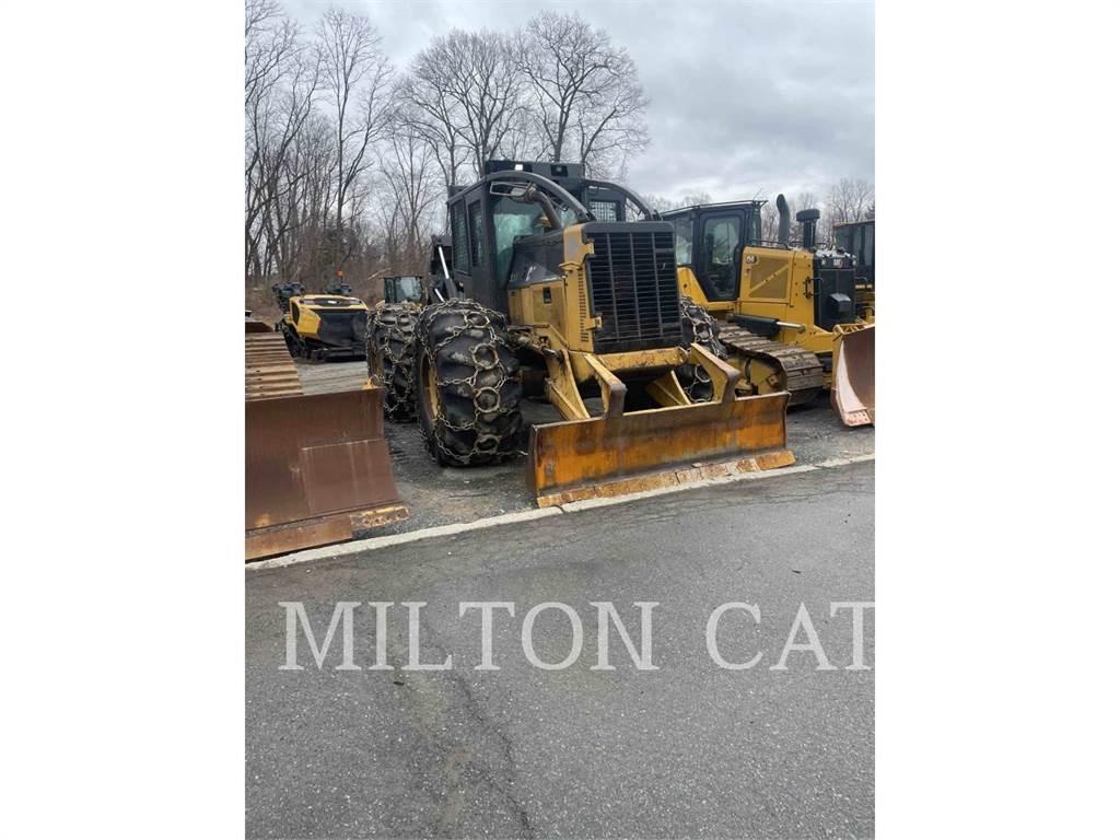 CAT 535C Skiddery