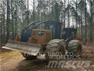 CAT 535D Skiddery