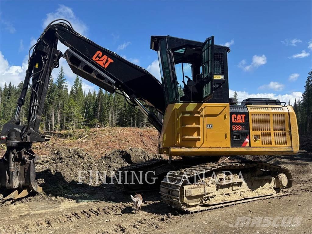 CAT 538 FM Kombinované stroje