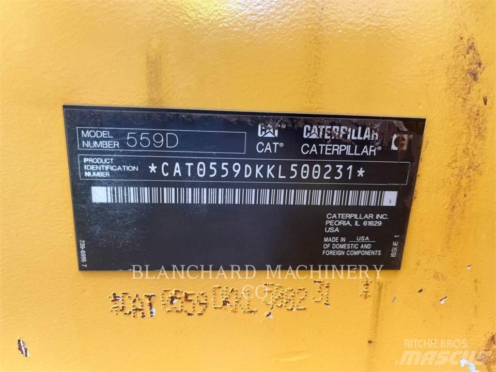 CAT 559D Lesné nakladače