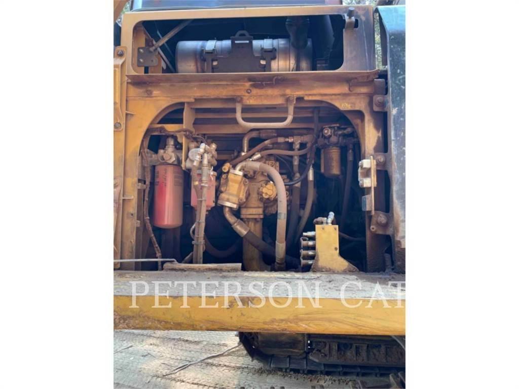 CAT 568 Lesné traktory