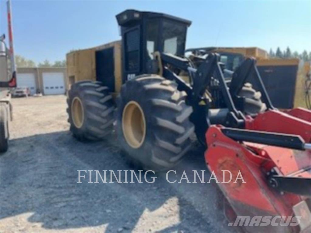 CAT 586C SPT Lesné traktory