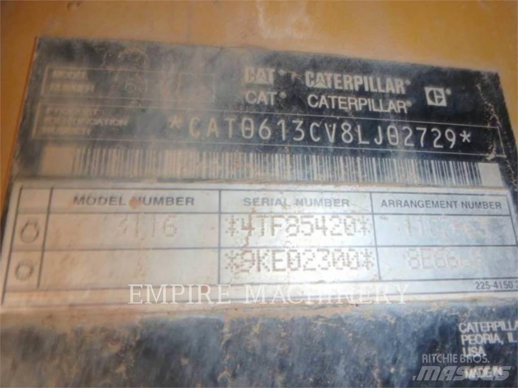 CAT 613C Skrejpre