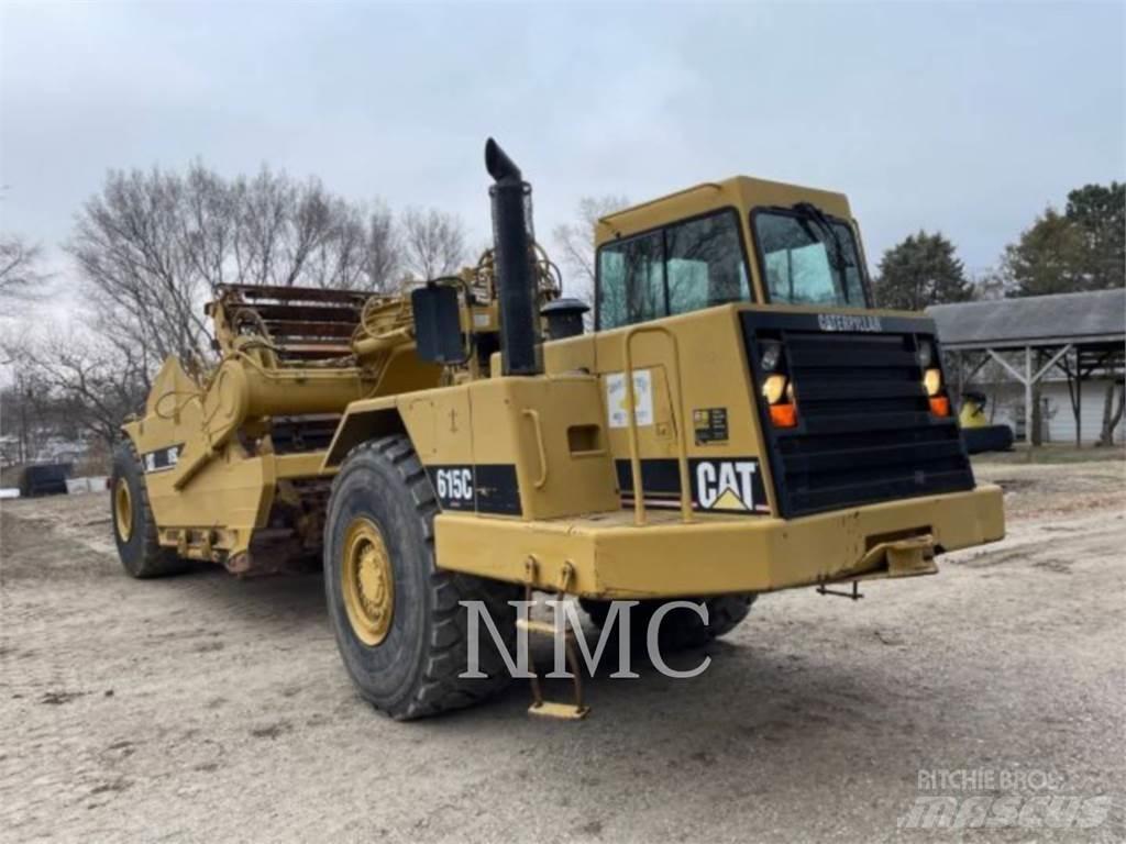 CAT 615C Skrejpre