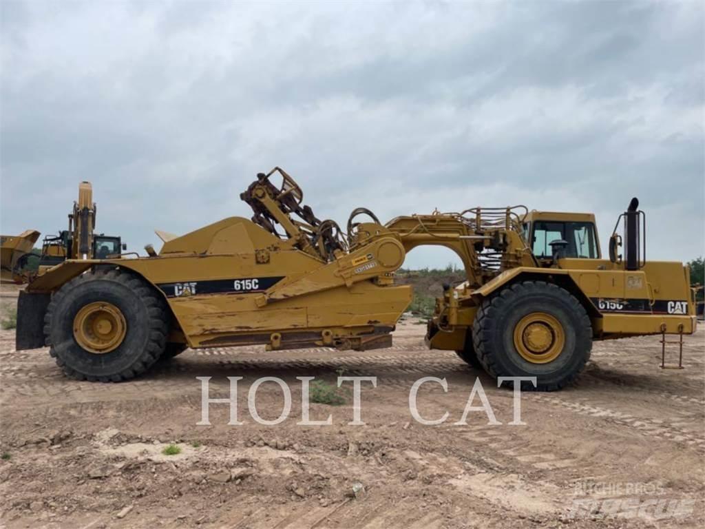 CAT 615CII Skrejpre