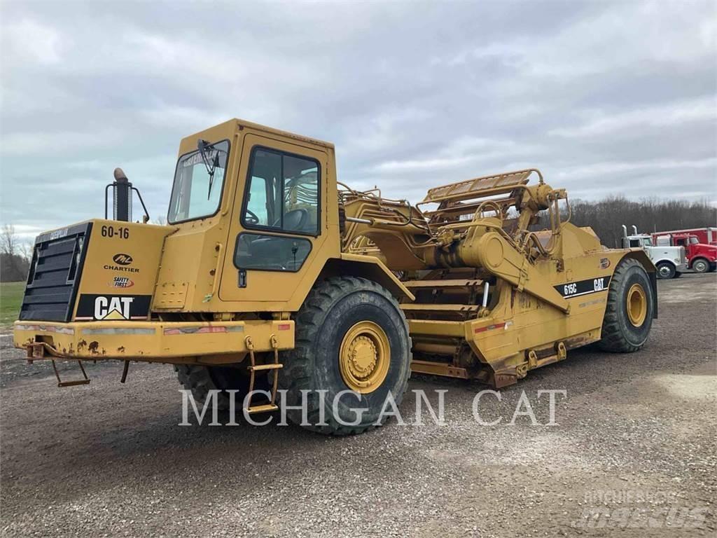 CAT 615CII A Skrejpre