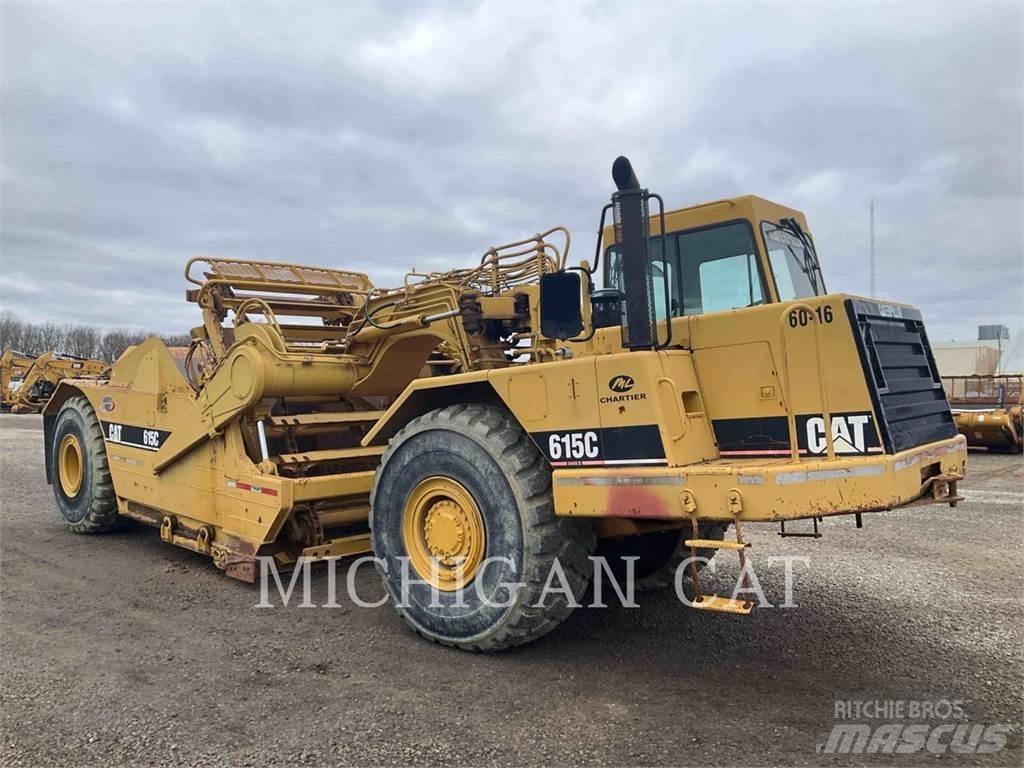 CAT 615CII A Skrejpre