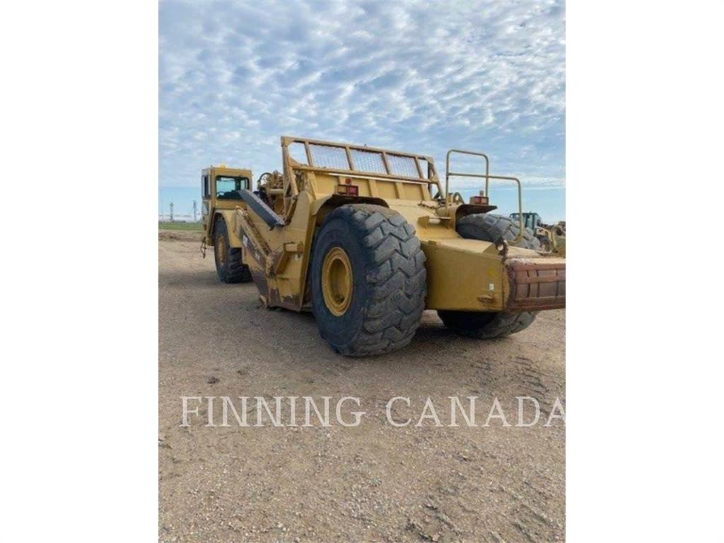 CAT 621G Skrejpre