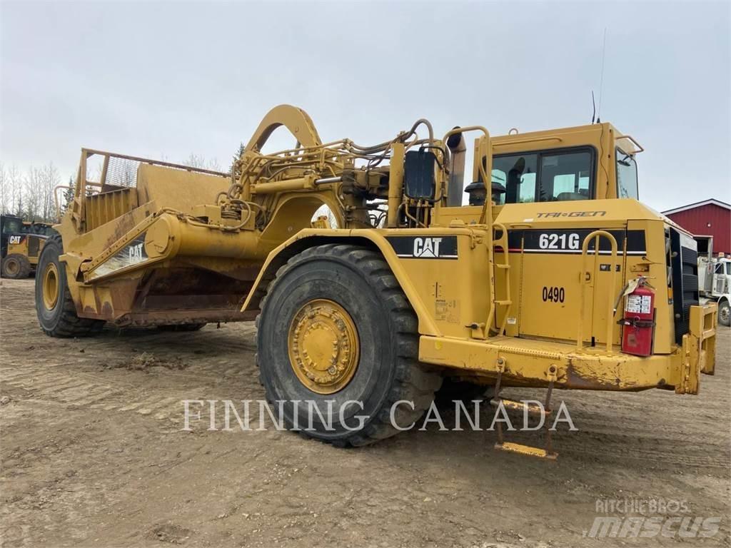CAT 621G Skrejpre