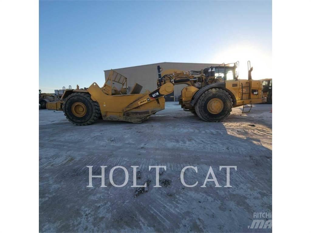 CAT 621K Skrejpre