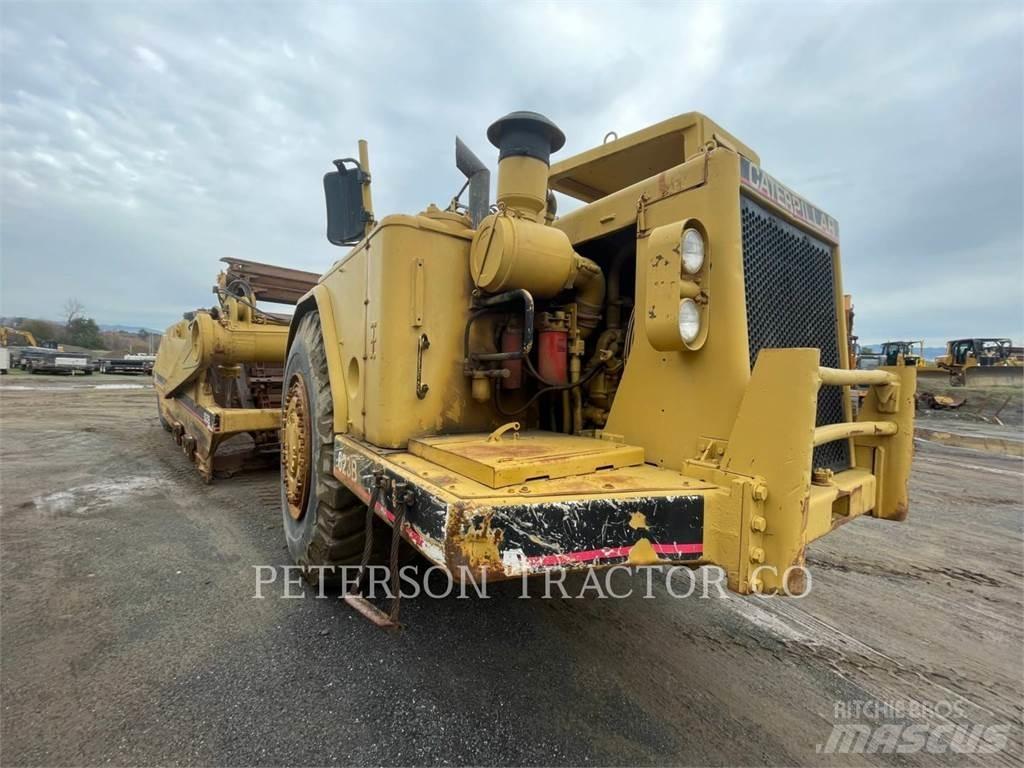 CAT 623B Skrejpre