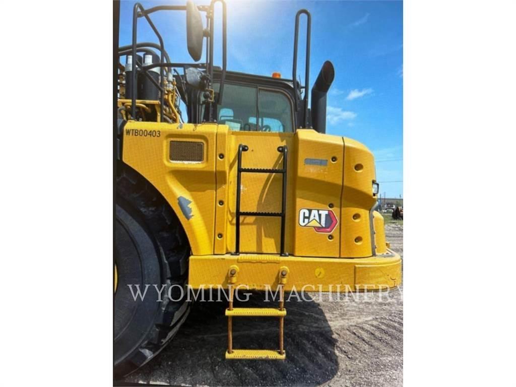 CAT 623K Cisterny na vodu